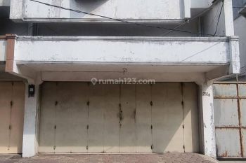 Ruko di jl .a. yani bandung disewakan