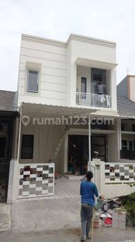 Dijual rumah baru di villa melati mas