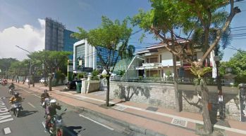 Rumah dijual Raya Darmo Surabaya Pusat deretan BCA