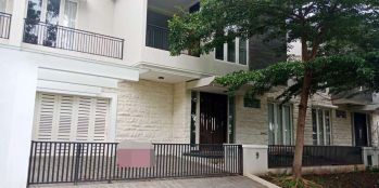 Disewakan Rumah Terawat Area Greenwood Indah Araya