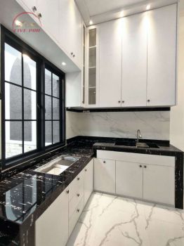 Rumah Jagakarsa Townhouse berfasilitas lengkap