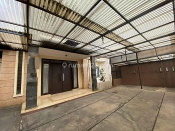 Siap Dipinang Harga Oke Rumah Cantik Setra Sari Bandung Utara