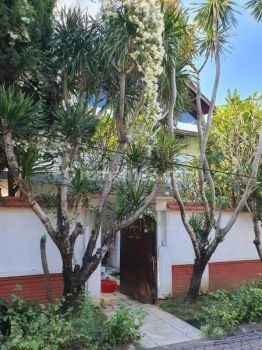 Villa 3 lantai lokasi di kawasan Nusa Dua - kawasaki BTCD area