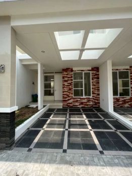 Di Sewakan Baru Rumah Full Renof 3 Kamar Tidur