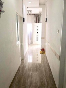 Rumah Kos di Jalan 1 Mobil, Investasi Bagus di Tebet