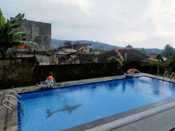 Disewakan Villa 8 Puncak Bogor