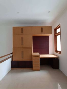 Rumah Mewah Furnish Graha Family 4 Kamar Blok Favorit