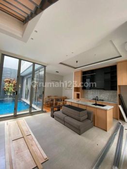 Rumah Brand New Dengan Kolam Renang Sentul City, Bogor