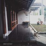 thumbnail-di-sewakan-rumah-antapani-dekat-griya-antapani-akses-jalan-dua-mobi-2