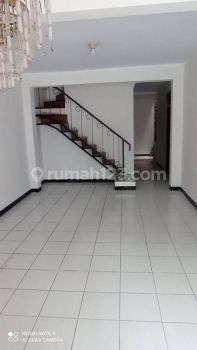 Sewa Rumah 2 Lantai Bebas Banjir di Pulo Asem Jakarta Timur