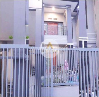 Dijual Cepat Rumah Bagus dalam Cluster Pondok Bambu lokasi Premium