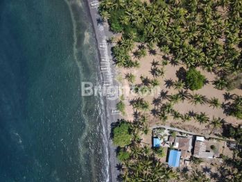 Tanah Luas Pinggir Pantai Daerah Buleleng Bali