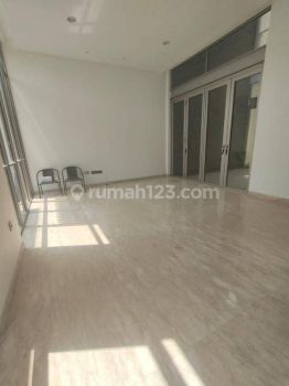 Disewa Termurah Rumah Pik Golf Island Mozart 4 Bedroom Uk 10x30