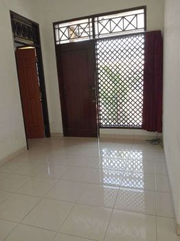 Sewa Rumah Luas untuk Kantor Rumah di Pejaten Terbaik Jakarta Selatan