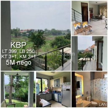 Rumah di Kbp Kota Baru Parahyangan View Danau