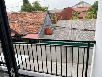 Rumah baru dalam cluster lokasi strategis pasar minggu