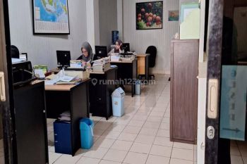 Ruko Murah  di Jl Pahlawan Seribu BSD, BSD