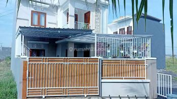 RUMAH TINGGAL 2 LANTAI MODERN AREA PERUMAHAN DEKAT SUNSET ROAD BALI