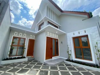 Rumah mewah dalam kota dekat jl hedongkuning