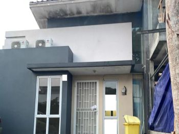 The Icon Simplicity J-20709