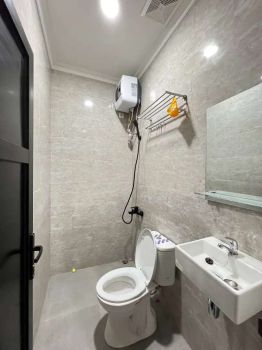 Harga 1 lantai dapat 2 lantai furnished dekat stasiun depok