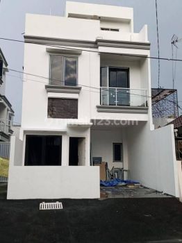 Rumah Murah Mewah di Jatinegara Lio, Cakung, Jakarta Timur