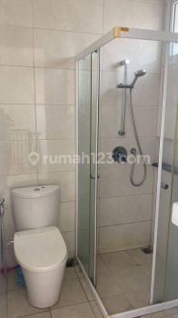 Disewakan Rumah 3 kamar 2 Lantai Bagus banget dan murah