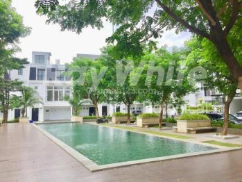 Madja Residence At Puri Rumah Baru 3 Lantai American Classic