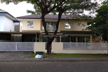 Rumah Semi Furnish Graha Natura Dg Kolam Renang Pribadi