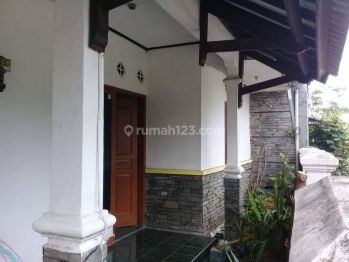 Disewakan rumah luas siap huni di buah batu buahbatu bandung