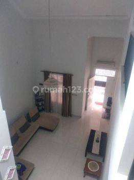 Di sewakan rumah cantik fully furnished di Rawamangun Jakarta Timur