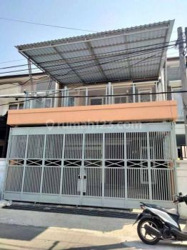 Rumah 2 Lantai Minimalis Lokasi di Sayap Jalan Buah Batu Kota Bandung