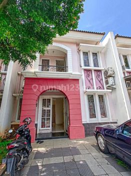 Lavender Paramount Serpong