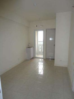 GREEN PRAMUKA CITY HUNIAN 2 BED ROOM KOSONGAN FURNISH LT. RENDAH