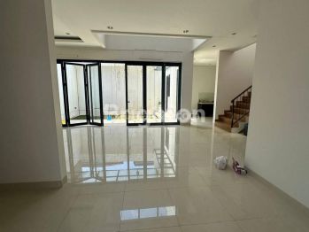 Rumah 2 lantai Pasar Minggu Jakarta Selatan