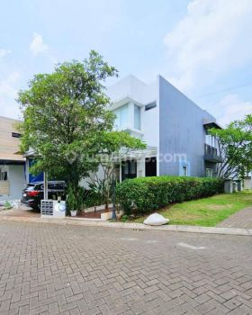 Rumah cantik 2 lantai bintaro sektor 7
