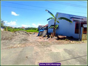 Pekarangan Murah Caturtunggal, Selatan Jl. Raya Jogja-Solo: View Sawah