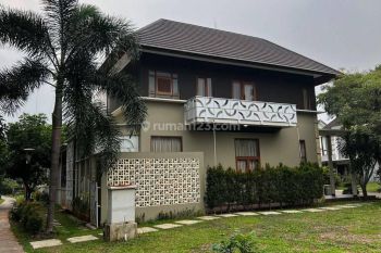 Disewakan Rumah Mewah Hook Bsd Foresta