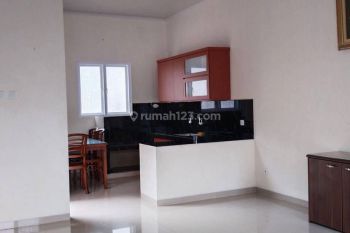 Disewakan rumah mewah 2 lt di GDC dekat alun kota depok