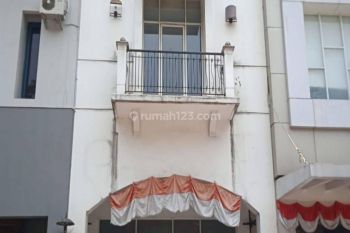 Ruko 3.5 lantai Di Plaza Pondok Indah Jaksel