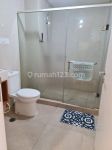 thumbnail-apartemen-full-furnished-di-landmark-residence-3