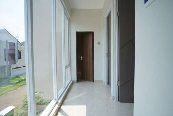 dijual rumah lokasi 1 menit ke bsd harga nego bisa kpr j20728