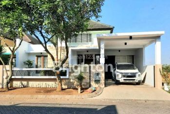 Rumah Semi Furnished, Siap Huni di Graha Kencana