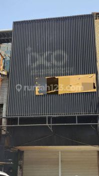 DIJUAL Ruko 2 Lantai (NEGO) Rapi Siap Pakai di Boulevard Kelapa Gading Pinggir