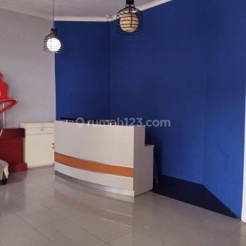 Rumah Cocok Untuk Usaha Kantor di Jalan Raya Tebet Jakarta Selatan