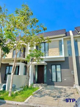 Jual Cepat, Rumah Northwest Lake Semi Furnished