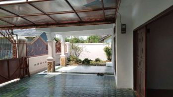 Rumah Besar 308 m2 disewakan Murah