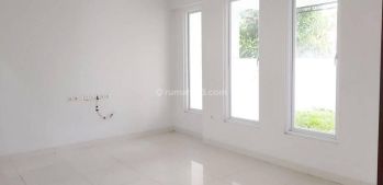 Rent Rumah: Puri Botanical