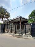 thumbnail-rumah-1-lantai-halaman-super-luas-di-tapos-depok-1