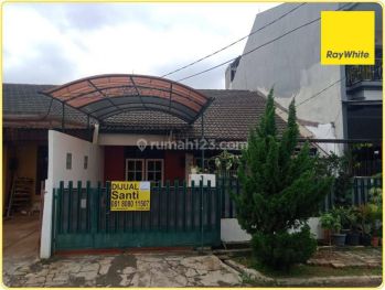Rumah di Taman Alfa Indah Jakarta Barat